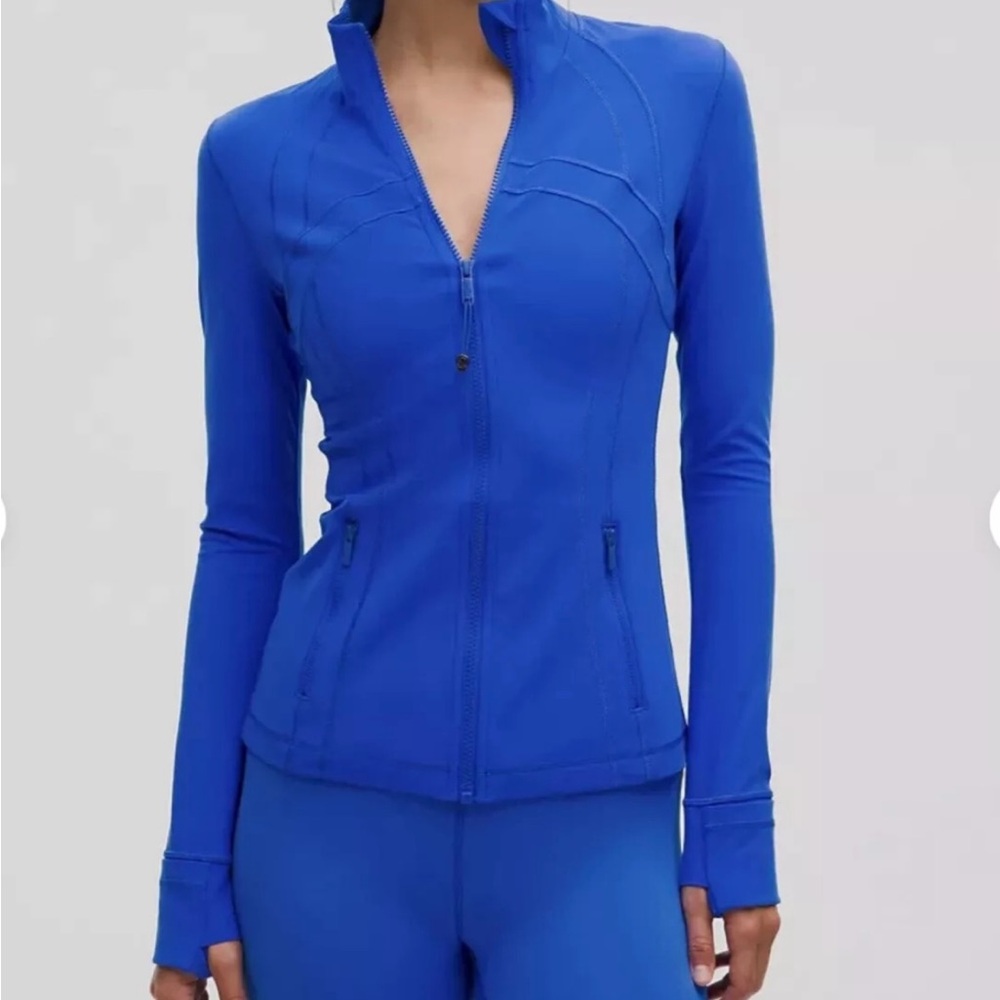 NWT Lululemon 🦄 Define Jacket Nulu size 6 
Cerulean Blue Sold Out! 💙